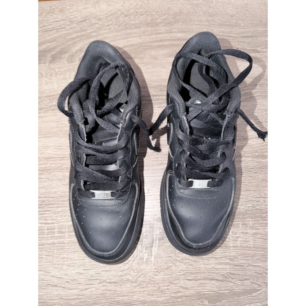 Air Force 1 Low LE Triple Black 2020 6.5 Kid 8 Women 6.5 Men Casual AF1 Sneakers - Picture 8 of 8
